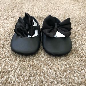 Black teeny toes shoes